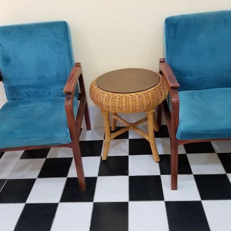 Room 7 - Studio In A Villa 5Mn Walk From The Royal Palace With Swimming Pool Phnom Penh Zewnętrze zdjęcie